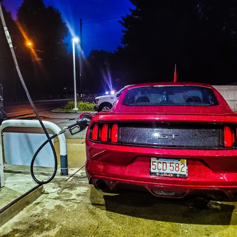 RubyRed_17_GT's Ford Mustang