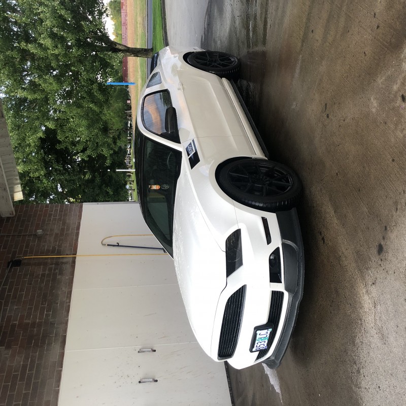 Swervin_V6's Ford Mustang