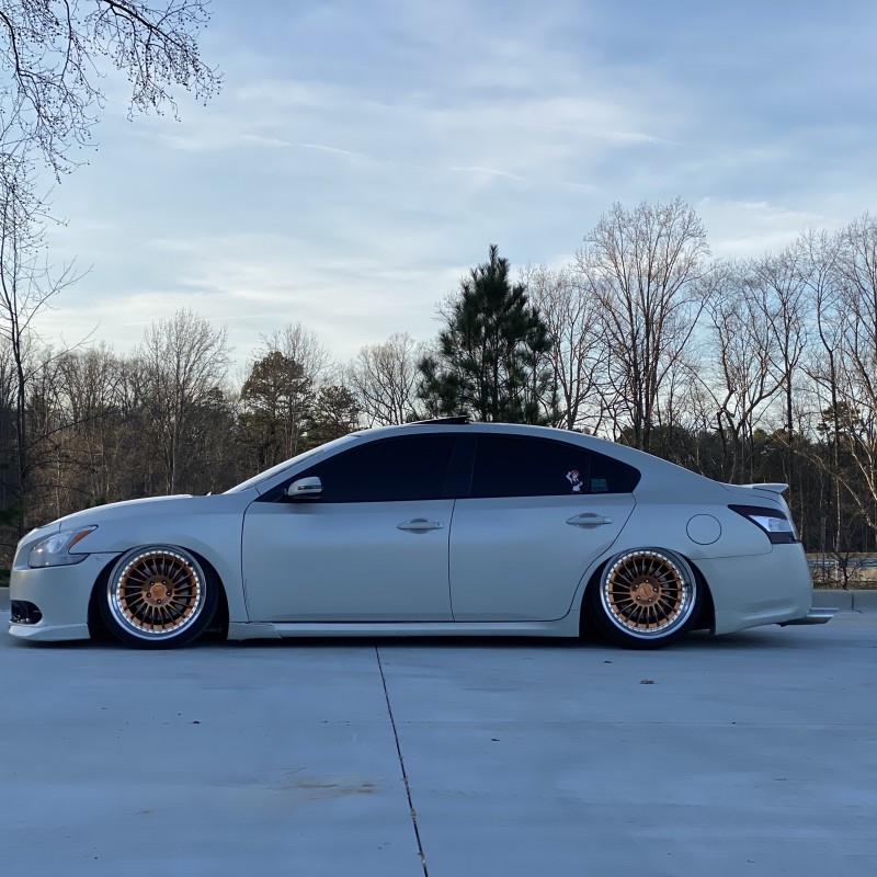 baggedandbondoed's Nissan Maxima