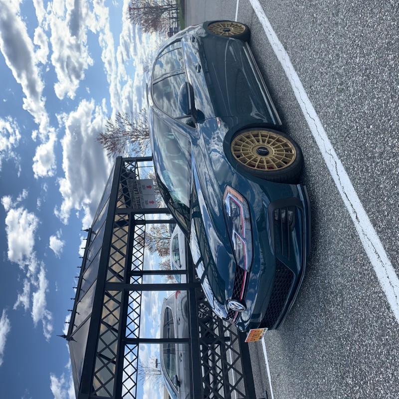 connorxneumann's Volkswagen GTI